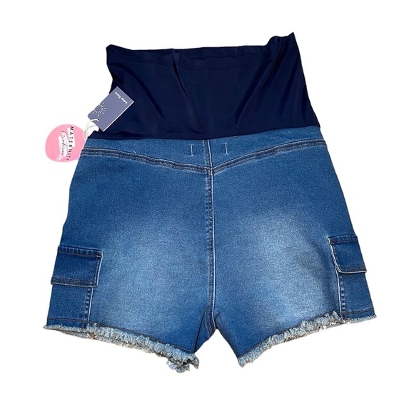 Indigo Rising Maternity Over Belly Blue Denim Jean Shorts Women’s Size: Large - Picture 2 of 5